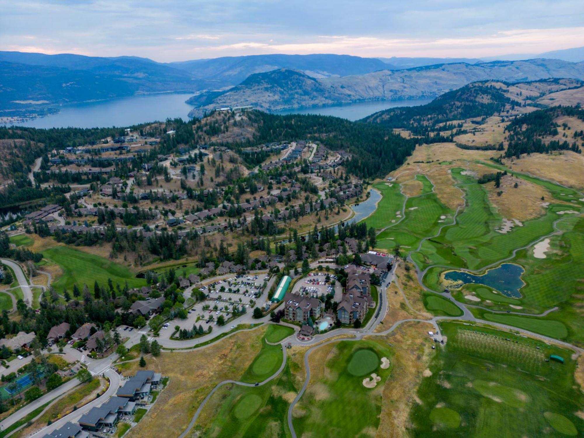 Predator Ridge Resort Vernon Eksteriør billede